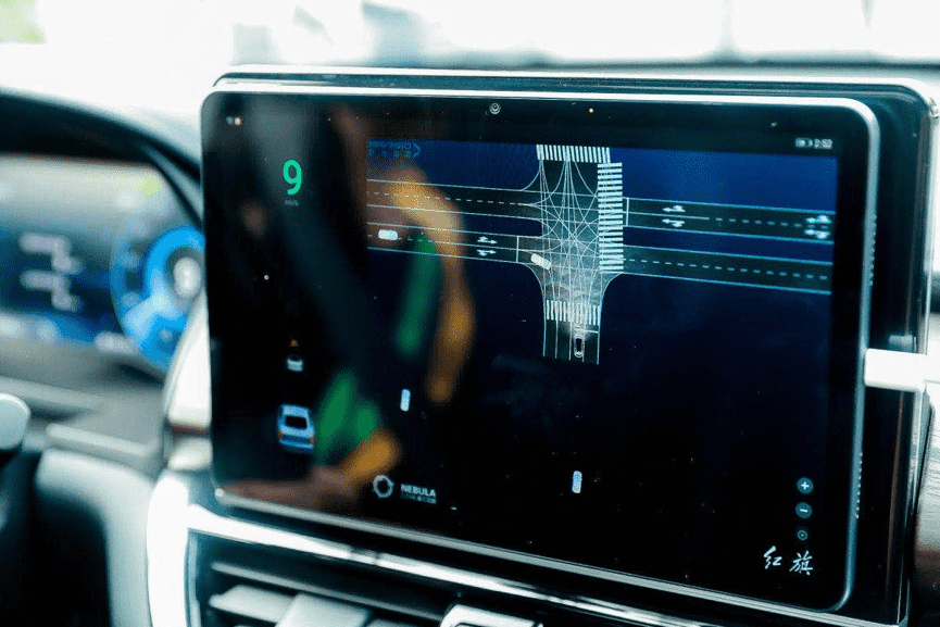 �����Ŀ硱����ʱ����������Ե�߾��ȵ�ͼ��C-V2X���ģ�ȵ�����ʾ��