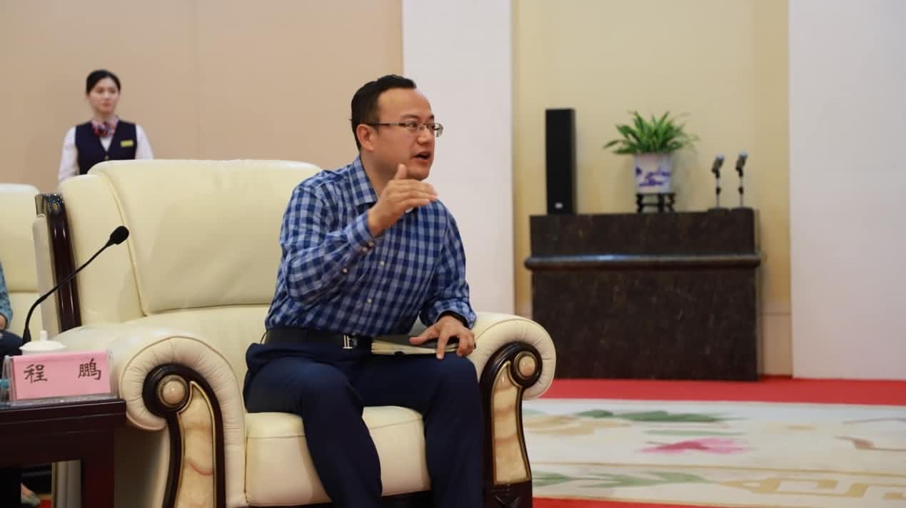 bb4d6271-7a50-4c2f-915f-fa4316f26909